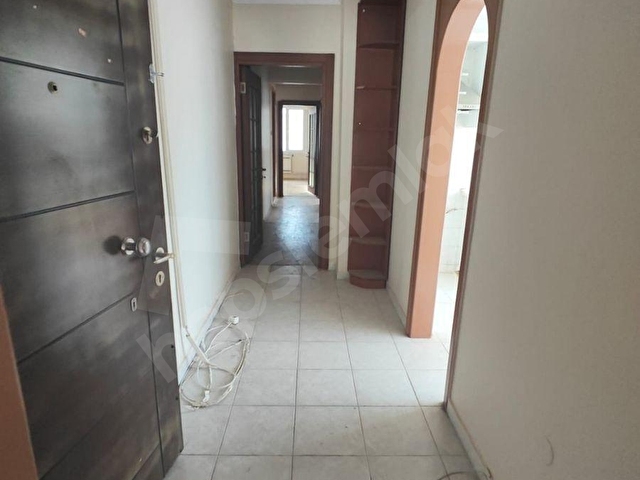 TÜRK KOLEJİ YANINDA, ÜÇ CEPHELİ, KOMBİLİ, GÜZEL DAİRE... - Görsel 26