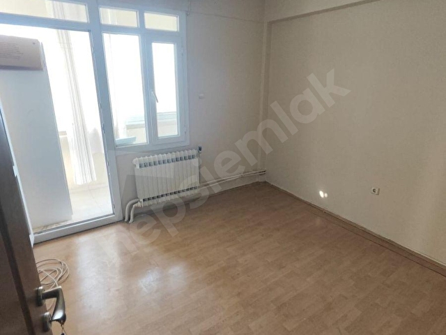 TÜRK KOLEJİ YANINDA, ÜÇ CEPHELİ, KOMBİLİ, GÜZEL DAİRE... - Görsel 17