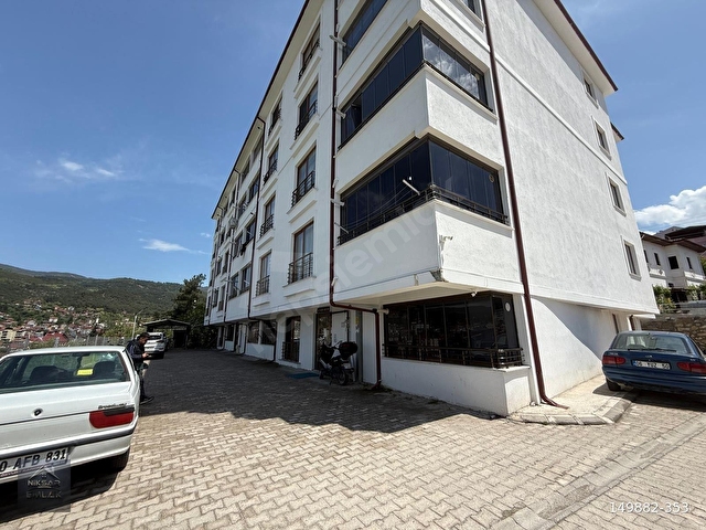 NİKSAR EMLAKTAN SATILIK ŞEHİR MERKEZİNDE ARAKAT DAİRE.... - Görsel 9