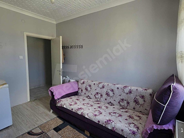 ONLİNE EMLAKTAN LIZBON CD ÜZERİ ARA KAT BAKIMLI ÖN CEPHE 3+1 - Görsel 25