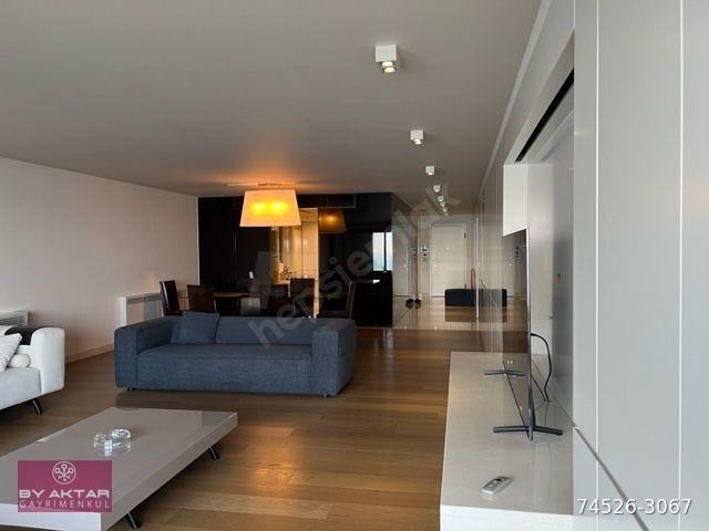 ALSANCAK KORDONDA ÇOK ÖZEL DAİRE BY AKTARDAN
