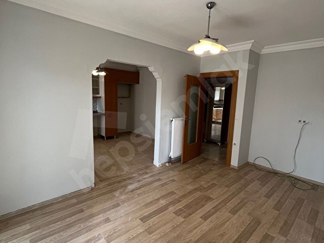 ÖZER GAYRİMENKULDEN PAYAS  ERTAŞ SÜMERLER SİTESİNDE KUPON SATILIK DAİRE - Görsel 3
