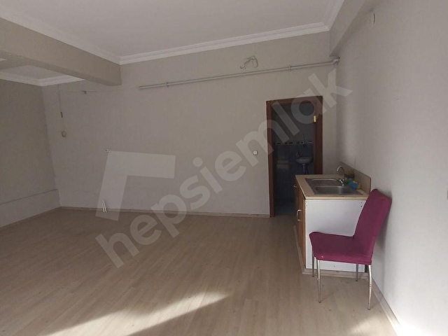 Topçu Mahallesinde Kiralık Dükkan - Görsel 10