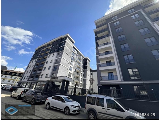 SATILIK 3+1 KULLANIŞLI GENİŞ DAİRE - Görsel 2