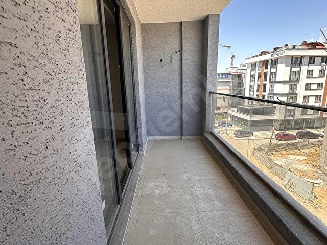 SATILIK 3+1 KULLANIŞLI GENİŞ DAİRE - Görsel 8