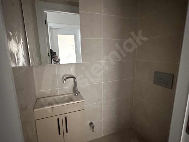 SATILIK 3+1 KULLANIŞLI GENİŞ DAİRE - Görsel 5