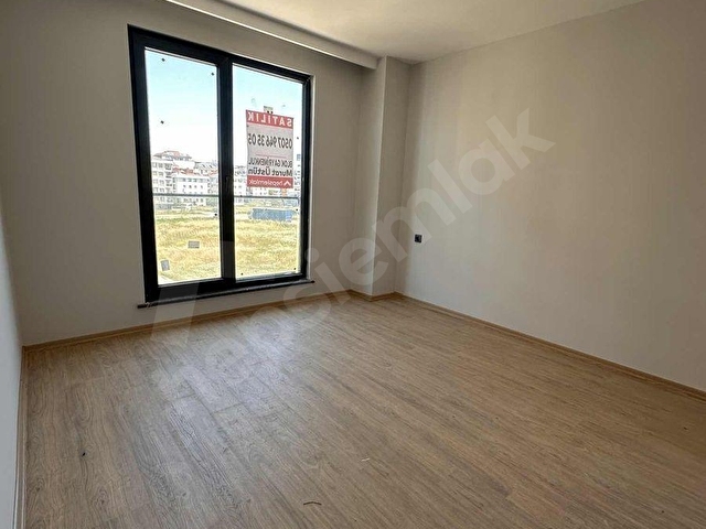 SATILIK 3+1 KULLANIŞLI GENİŞ DAİRE - Görsel 13