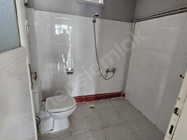 CUMHURİYET MAHALLESİ KAPALI PAZAR  YAKININDA ZİNCİR MARKETLER BULUNAN DOĞALGAZLI 2+1 SATILIK DAİRE - Görsel 14