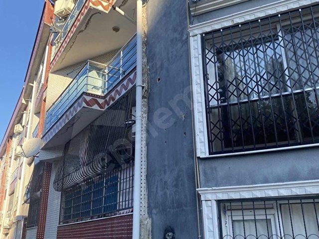 REFETBELE MAH 1+1 9 YAŞINDA METRO 35 EMLAKTAN SATILIK DAİRE - Görsel 5