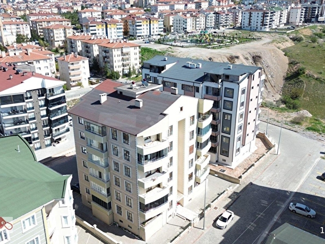 GÜZELYURT MAHDE 215M² GENİŞ 4+1 DAİRE FULL YAPILI 3 BALKONLU - Görsel 3