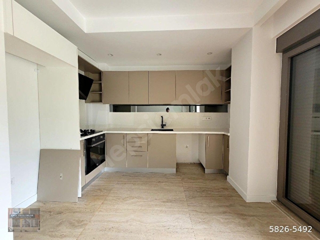 SARISUDA SİTE İÇERİSİNDE SIFIR YERDEN ISITMALI KOMBİLİ GİRİŞ KAT 1+1 KİRALIK DAIRE
