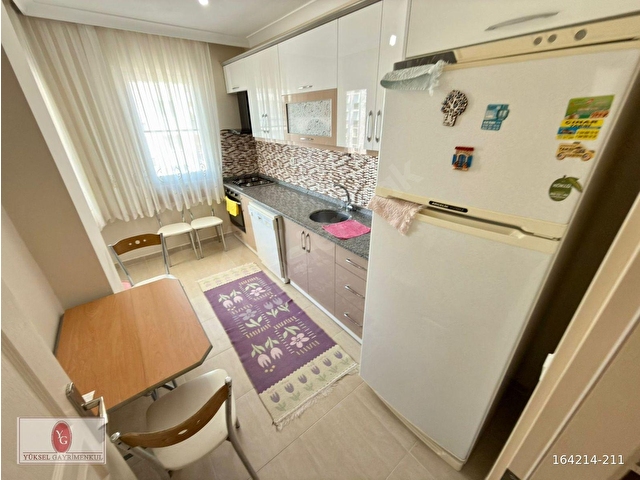 YÜKSELDEN AKÇAYDAN FULL ÖN CEPHE DOĞALGAZLI AYRI MUTFAK 2+1DAİRE