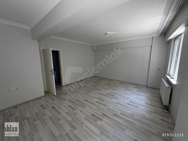 ŞAHLAN EMLAKTAN KİRALIK 1+1 DAİRE - Görsel 8