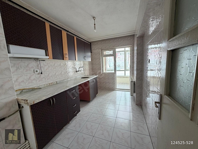 ESERTEPE TAŞLI SOKAKTA 2.KAT & GÜNEY CEPHE 3+1 YAPILI KİRALIK - Görsel 5