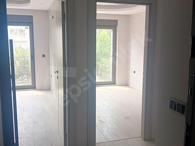 ŞEHRİN KALBİNDE AYRICALIKLI ULTRA LÜX 2+1 110 M2 SATILIK DAİRE - Görsel 10