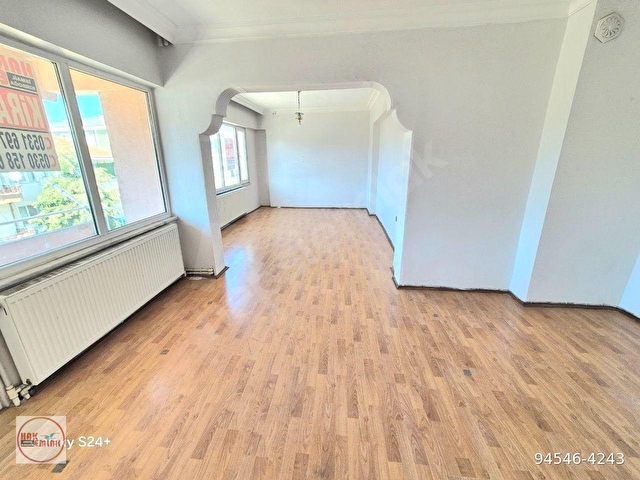 Hak Emlaktan Tam Merkezi Konumdan Kiralık 3+1 Çok Uygun Daire - Görsel 5