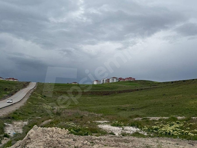 DÜZGÜN EMLAK OFİSİNDEN YATIRIMA UYGUN KÖŞE BAŞI 847 M2 ARSA - Görsel 27