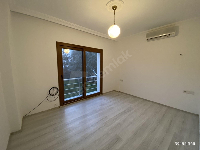 Gölköyde Merkezi Konumda Bahçe Katı Kiralık Daire - Görsel 10