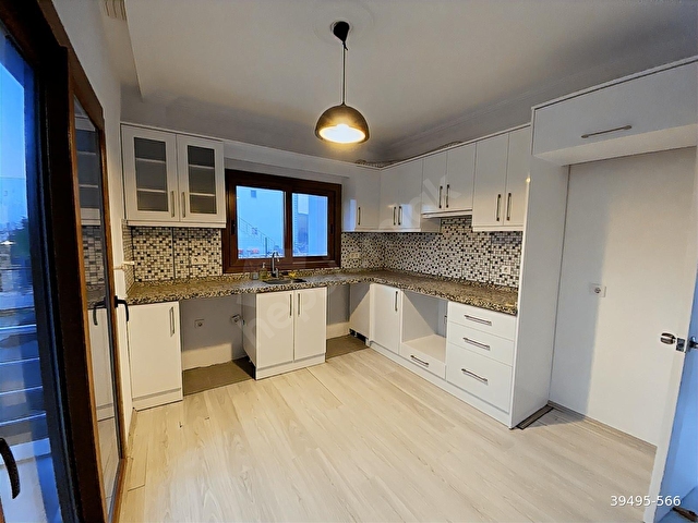 Gölköyde Merkezi Konumda Bahçe Katı Kiralık Daire - Görsel 8