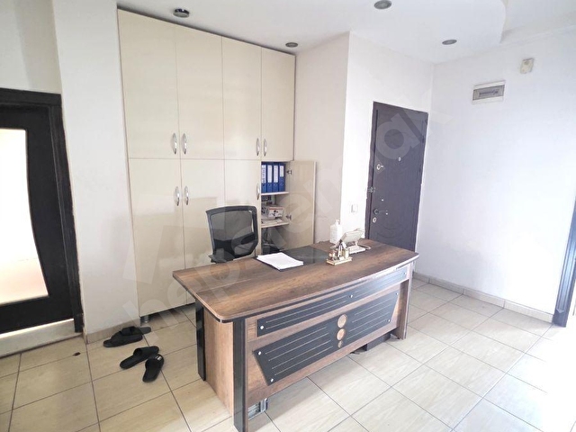 YAPILI HARİKA BİR OFİS 2+1 BALKONLU SÜPER MANZARA - Görsel 12