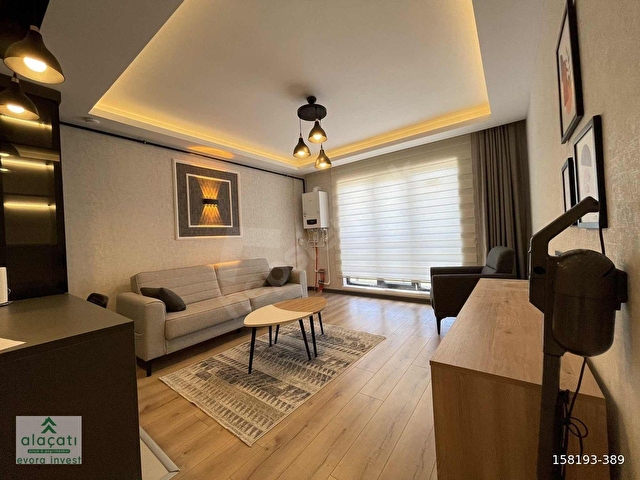 alaçatıdan lüx yapılık eşyalı kiralık 1+1 daire - Görsel 2