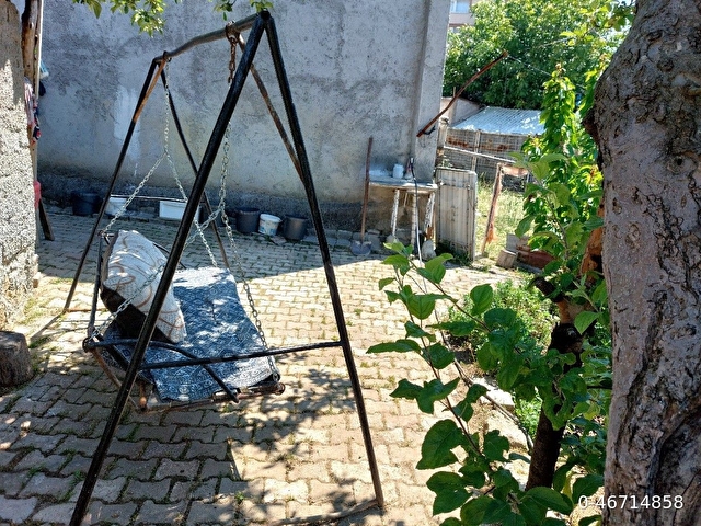 köy merkezinde temiz 3 katlı ev - Görsel 15