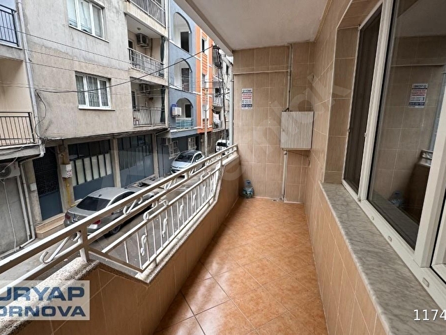 Bornova Doğanlarda Doğalgazlı Kiralık 2+1 Daire - Görsel 20