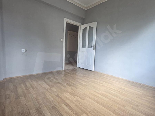 AYDOĞMUŞ MH.SİNDE AYRI MUTFAKLI KİRALIK 2+1 DAİRE - Görsel 14