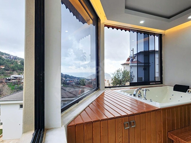 Alanya Tepede 4+1 iki Katlı Ozel Sauna 330 M2 Satılık Villa - Görsel 18