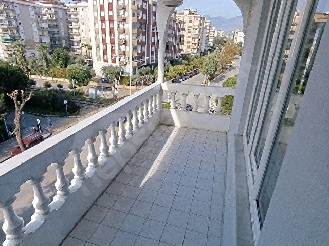 AYDIN EFELER MAH 3+1 DOĞALGAZLI BALKON MANZARALI SATILIK