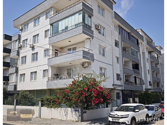 İSKENDERUN ÇAKICI EMLAKTAN MUSTAFA KEMAL MH 3+1 DOĞALGAZLI KÖŞEBAŞI KİRALIK DAİRE