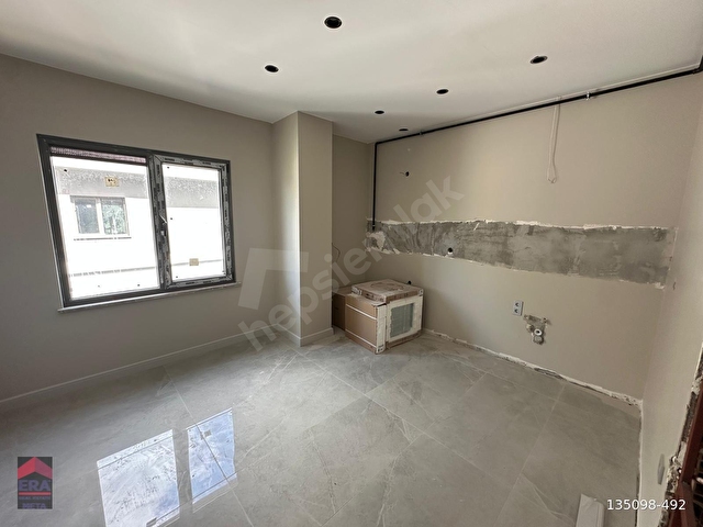 ÇEKMEKÖY ALEMDAĞ SİTE İÇERİSİNDE 5+2 SATILIK DUBLEKS DAİRE - Görsel 8