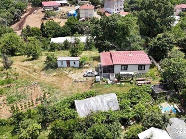 YALOVA ÇİFTLİKKÖY GACIK MAHALLESİNDE 3678 m² ARSA VE İÇERİSİNDE 2 KATLI MÜSTAKİL EV SATILIKTIR - Görsel 2