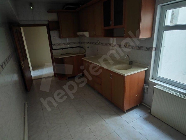 ÇARŞI MERKEZ BOZKURT CAD.DE 3+1/130M² ASANSÖRLÜ KİRALIK DAİRE - Görsel 3