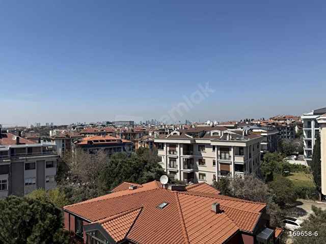 Acıbadem Metrobüse Yakın,Cadde Üzerinde,Deniz ve Şehir Manzaralı - Görsel 22