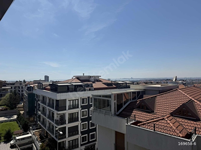 Acıbadem Metrobüse Yakın,Cadde Üzerinde,Deniz ve Şehir Manzaralı - Görsel 20