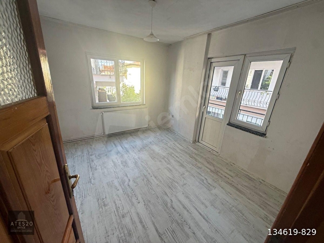 KİREMİTÇİDE  3+1 KİRALIK  GENİŞ FERAH KARANLIK ODASI BULUNMAYAN  FIRSAT DAİRE… - Görsel 15