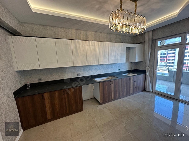 ARDEN GAYRİMENKULDEN KARATAŞ MERKEZDE 3+1 KİRALIK LÜKS DAİRE - Görsel 3