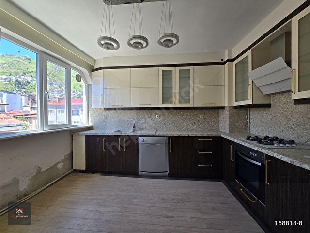 ORDU FİDANGÖR CADDESİNDE SATILIK 3+1 GENİŞ VE MERKEZİ DAİRE - Görsel 17