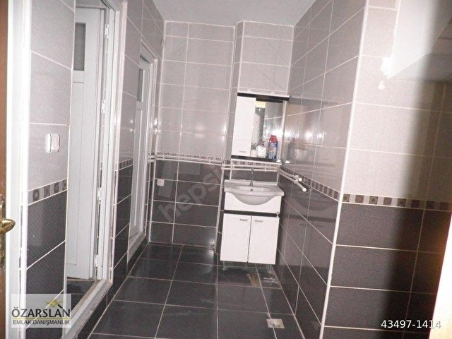 Halkalı Meydanda Kiralık 470 m2 2 Katlı İşyeri_Özarslan Ticari - Görsel 5
