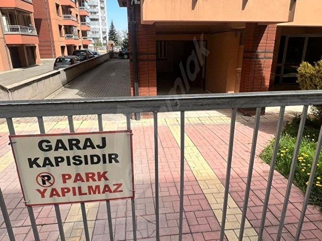 SÜMER MAHALLESİ ÜNKA EVLERİNDE ÖZEL GARAJLI  SATILIK 4+1 DAİRE - Görsel 15