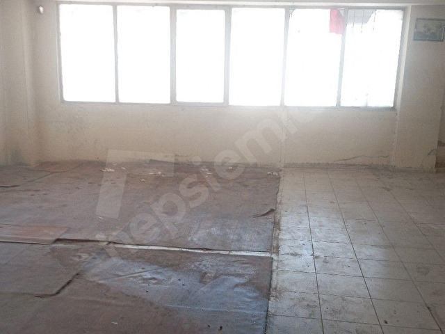 Konak Alsancak Tapu Daireleri yakını Kiralık Dükkan Köşe, Batar katlı - Görsel 9