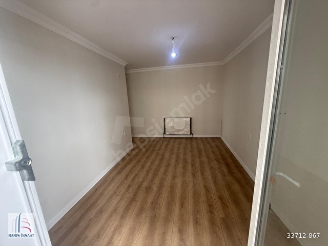 BARIŞTAN SİTE İÇERİSİNDE LÜKS 3+1 SATILIK DAİRE - Görsel 9