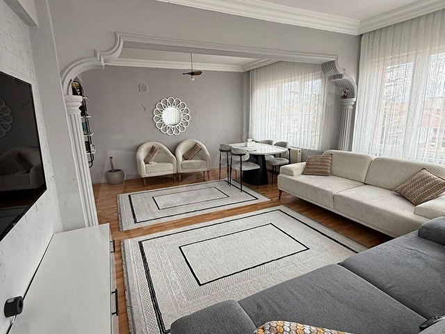 YILDIRIM EMLAKTAN BAHÇELİEVLER 3+1 FERAH 2 BALKON MANTOLAMALI