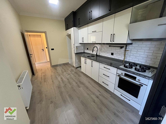 SIFIR MUTFAK AYRI CAM BALKONLU 3+1 DAİRE - Görsel 22