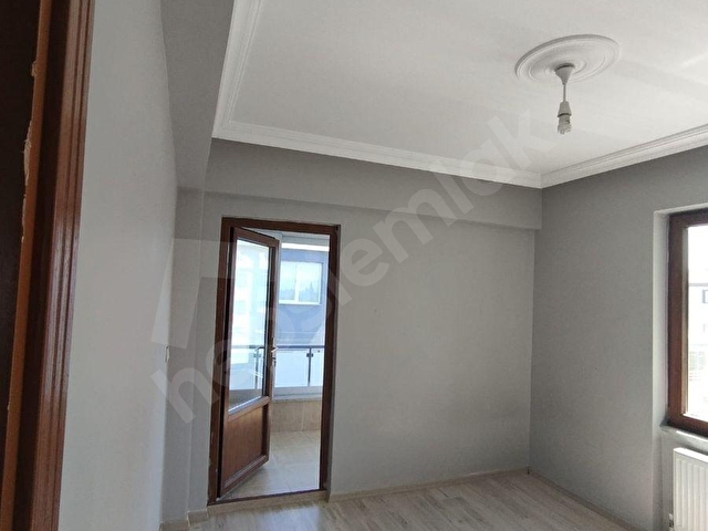 KÖRFEZ PUSULA EMLEKTAN CENNET AYAĞINDA KİRALIK 3+1 DAİRE - Görsel 9