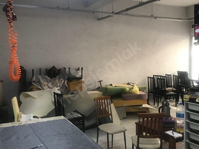 KADIRGA YOKUŞUNDA SATILIK 70 m2 GENİŞ YOL CEPHELİ DÜKKAN - Görsel 15