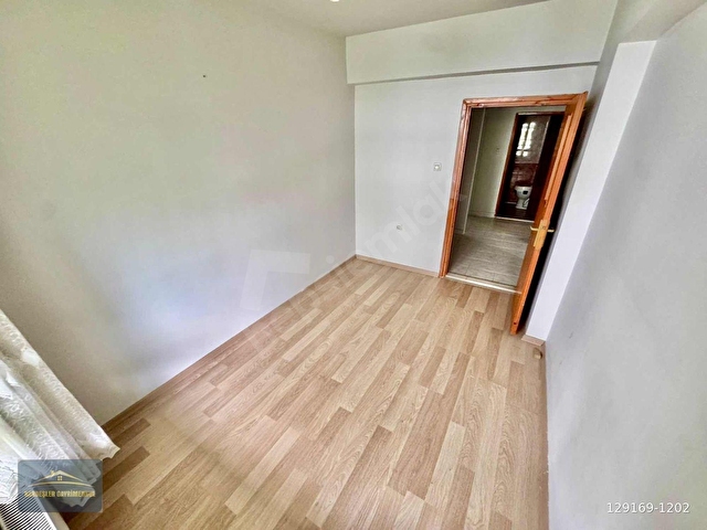 KARDEŞLERDEN 2+1 GİRİŞ KAT MERKEZI KONUMDA MASRAFSIZ BEŞŞİKKAYA - Görsel 27