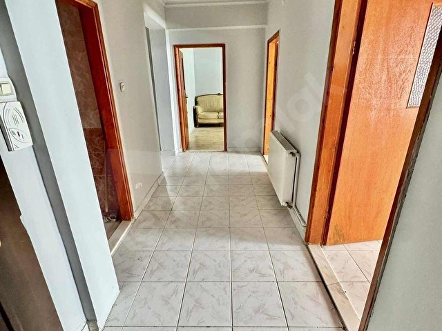 KARDEŞLERDEN 2+1 GİRİŞ KAT MERKEZI KONUMDA MASRAFSIZ BEŞŞİKKAYA - Görsel 17