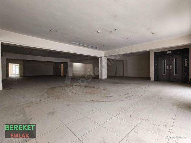 BEREKET EMLAKTAN YUNUSEMREDE KİRALIK TOPLAM 2800 M2 5 KATLI BİNA - Görsel 15